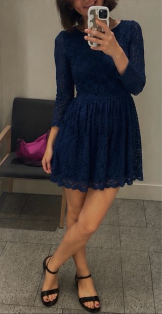 Vestido azul de encaje manga larga talla S