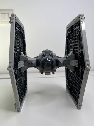 LEGO Star Wars Set 9492 TIE Fighter