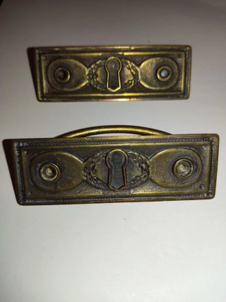 Conjunto de 13 tiradores para muebles