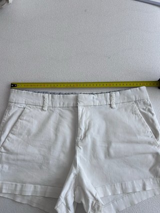 Pantalón corto blanco