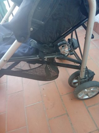 Cochecito de bebé negro