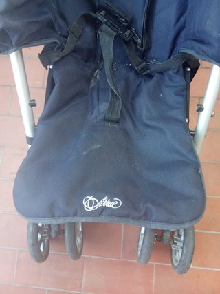 Cochecito de bebé negro