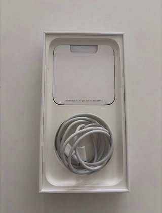 iPhone 11 64GB Morado