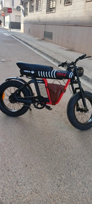 Bicicleta Eléctrica Velca Fat Bike Negra