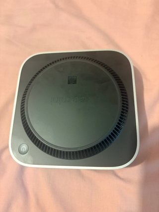 Mac Mini 4 + Dock con SSD 500GB .