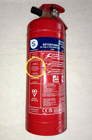 EXTINTOR DE POLVO DE 2KG, CLASE ABC.