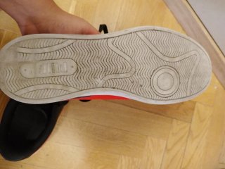 Zapatillas Puma Court Classic Clean Negras Rojas