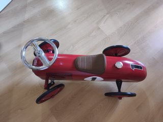 Coche de pedales rojo Vilac