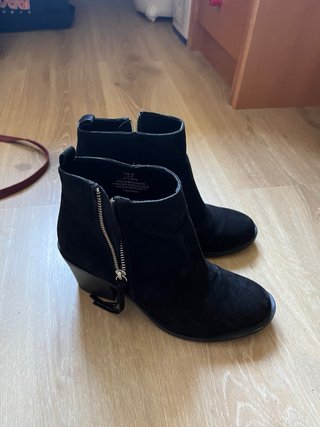 Botines Zara Negros Tacón Cremallera
