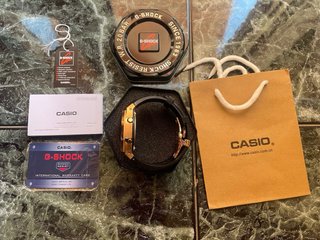 Casio G-Shock Modificado Casioak Dorado