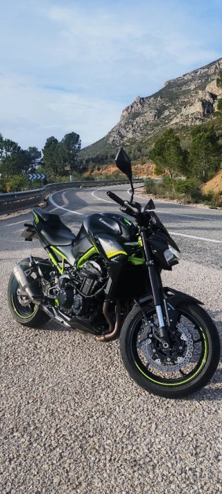 Kawasaki Z900