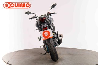 YAMAHA MT 03