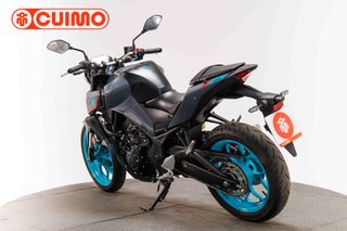 YAMAHA MT 03