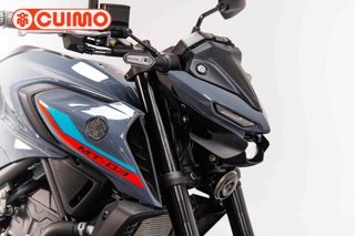 YAMAHA MT 03