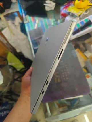 Microsoft Surface Pro 8