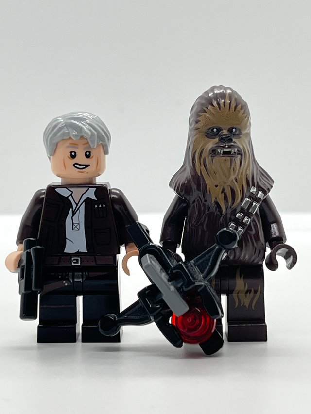 LEGO Star Wars Set 75105 Millennium Falcon