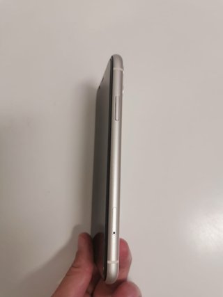 iPhone 11 128GB con funda y cargador original