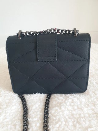 Borsa Pinko Love Bag con catena