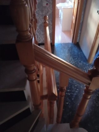 Baranda de madera para escaleras