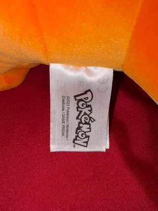 Peluche Charmander Oficial Pokémon