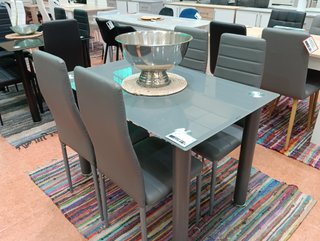 Mesa comedor cristal negro + 4 sillas