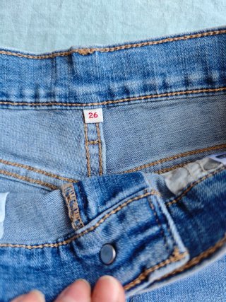 Shorts vaqueros Levis mujer