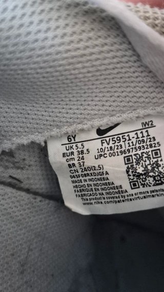 Zapatillas Nike Air Force 1 38.5