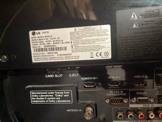 TV LG 37” 37LF75 con decodificador y soporte pared