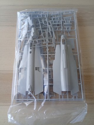 DRAKEN J35 F/J MAQUETA 1/48 HASEGAWA