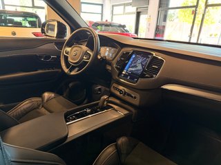 Volvo XC90 2.0 T8 AWD Plus Dark Recharge Auto