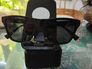 Gafas de sol negras