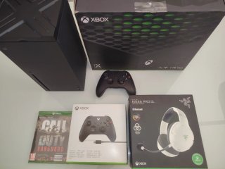Xbox Series X 1TB Negra + Accesorios