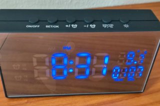 Sveglia Digitale con Telecamera WiFi Nuova