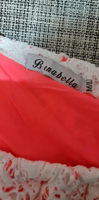 Blusa Bonabella Encaje Talla M-L