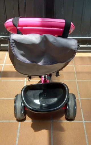Triciclo infantil rosa