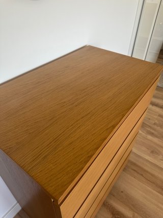 Cómoda Ikea Malm Roble. Regalo cristal templado