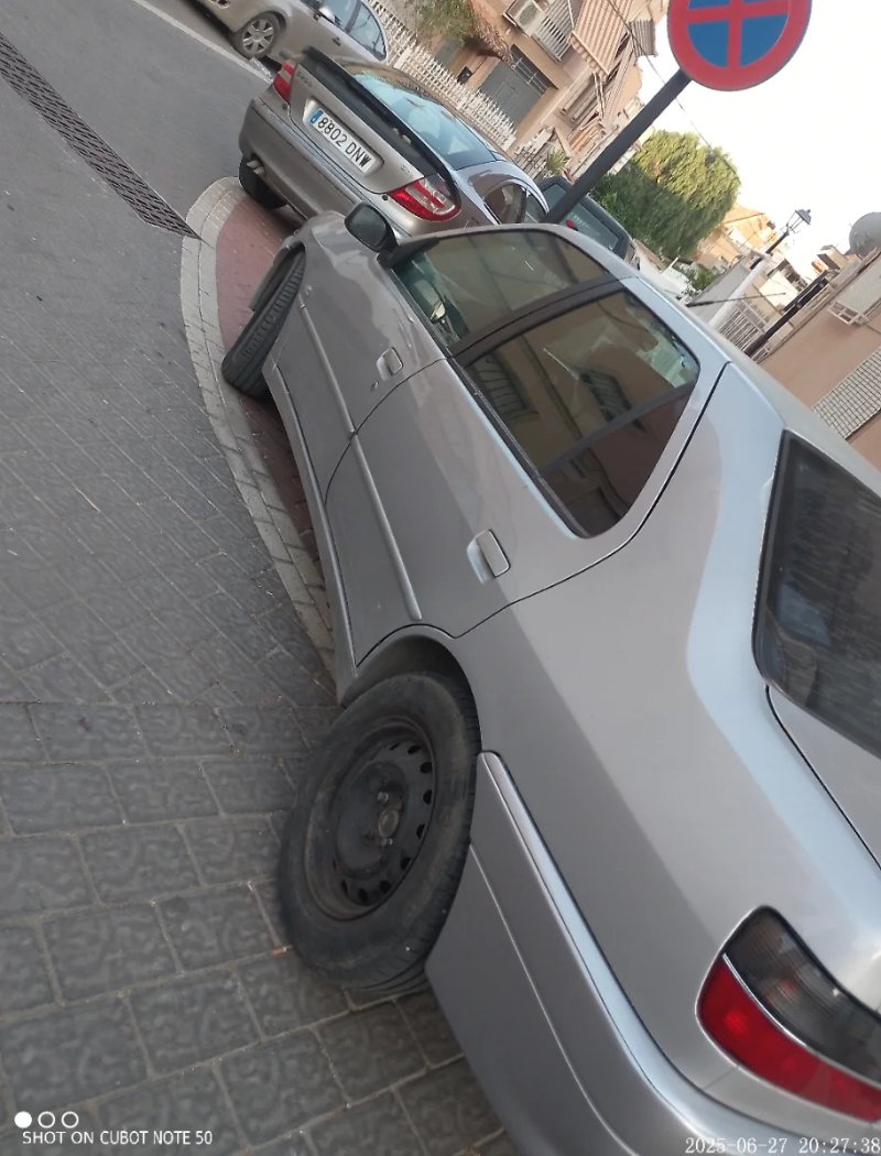 Peugeot 306 2001 - foto 1