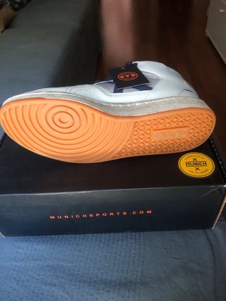 Zapatillas Munich Talla 41 Nuevas