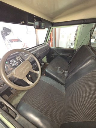 Land Rover santana 1983