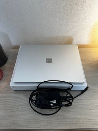 Microsoft Surface Laptop Go 2 Touch