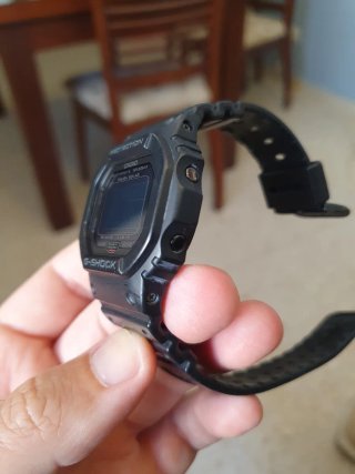 Casio G-Shock GW-5000B Reloj Digital