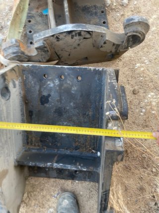 Enganches de cazo para retroexcavadoras