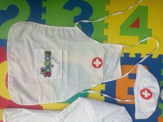 Maletín Médico y Disfraz Infantil