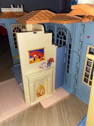 Casa de muñecas plegable