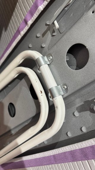 Tabla de planchar plegable morada