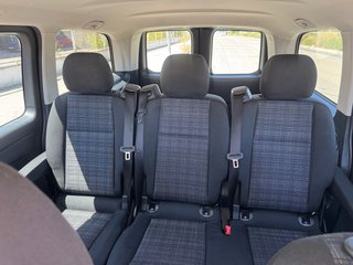 Mercedes-Benz Vito 119 Largo 190 CV 4+4