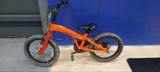 monty 103 naranja 16"