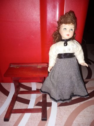 Lote 11 Muñecas Porcelana 15-16c y accesorios