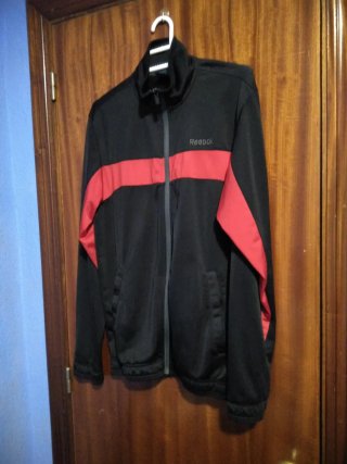 Chaqueta deportiva Reebok Talla S