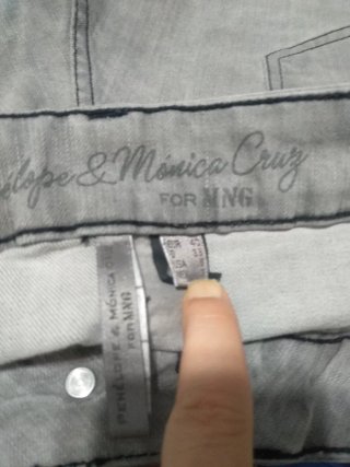 Pantalón corto Mónica y Penélope Cruz by Mango